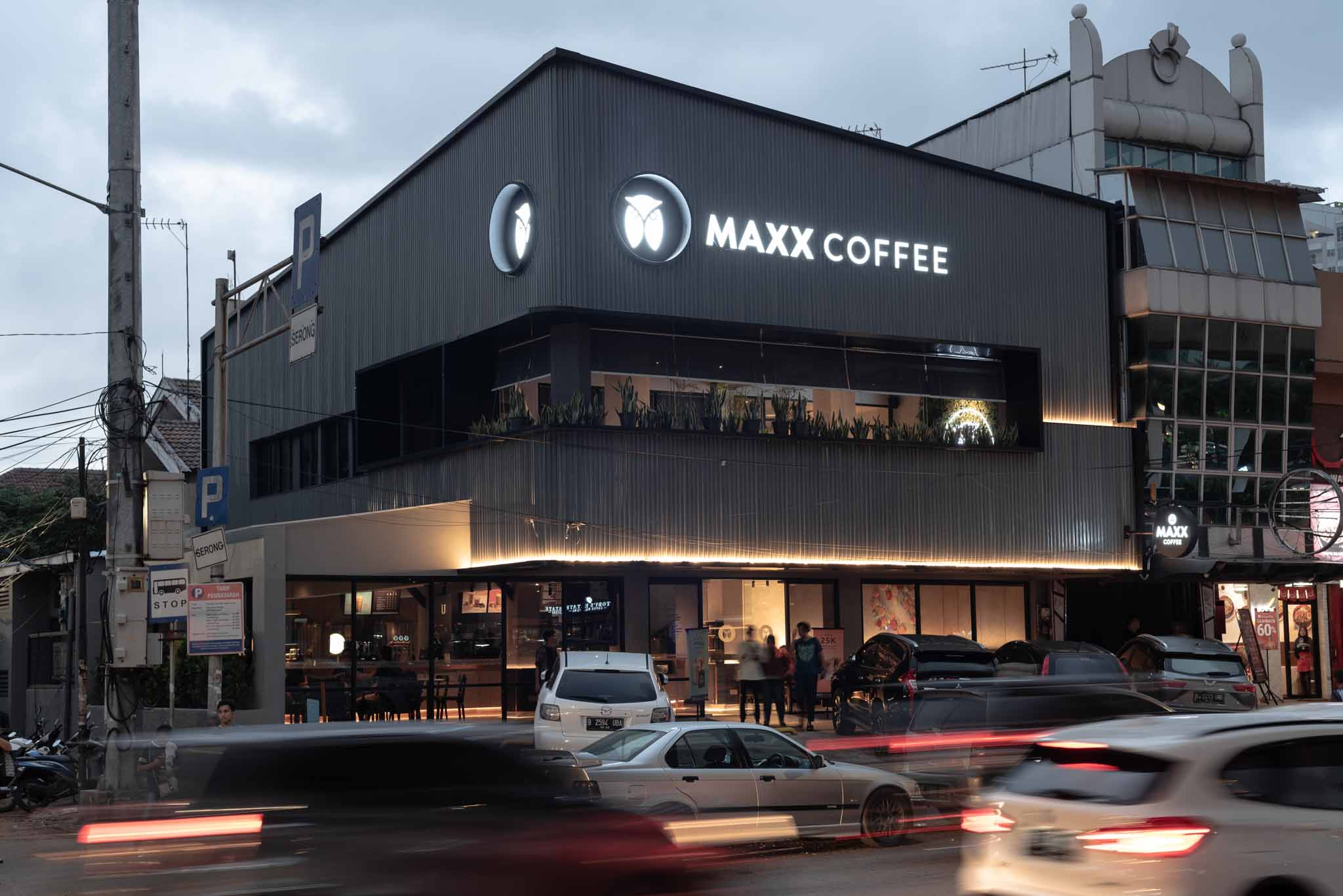 Maxx Coffee Kelapa Gading
